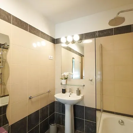 Apartment Gozsdu Downtown